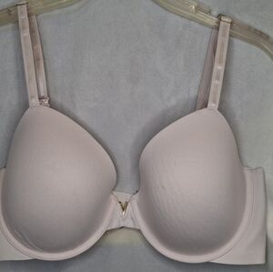 Victoria's Secret Women's Light Pink Bra 36D